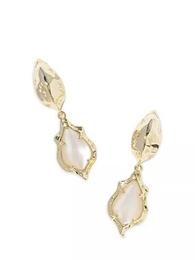 NWT- Kendra Scott Adriana Scallop Earrings